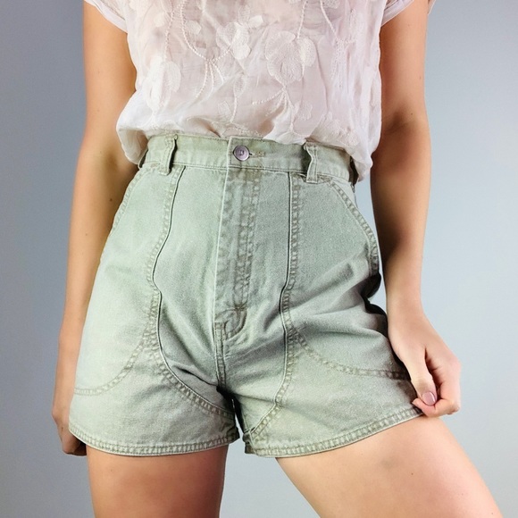 Patagonia Pants - Vintage Patagonia Olive high-rise mom jean shorts
